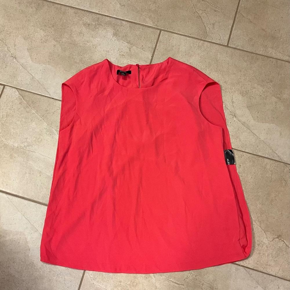 Alfani sleeveless blouse